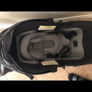 Safety 1st. Car seat